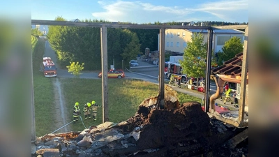 Der Brand einer Dachterrasse Weichs konnte durch die Feuerwehr erfolgreich gelöscht werden. (Foto: Picasa)
