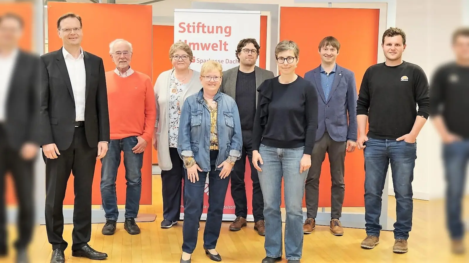 Die neuen Stiftungsräte der Sparkassen-Stiftung Umwelt. (Foto: Sparkasse Dachau)