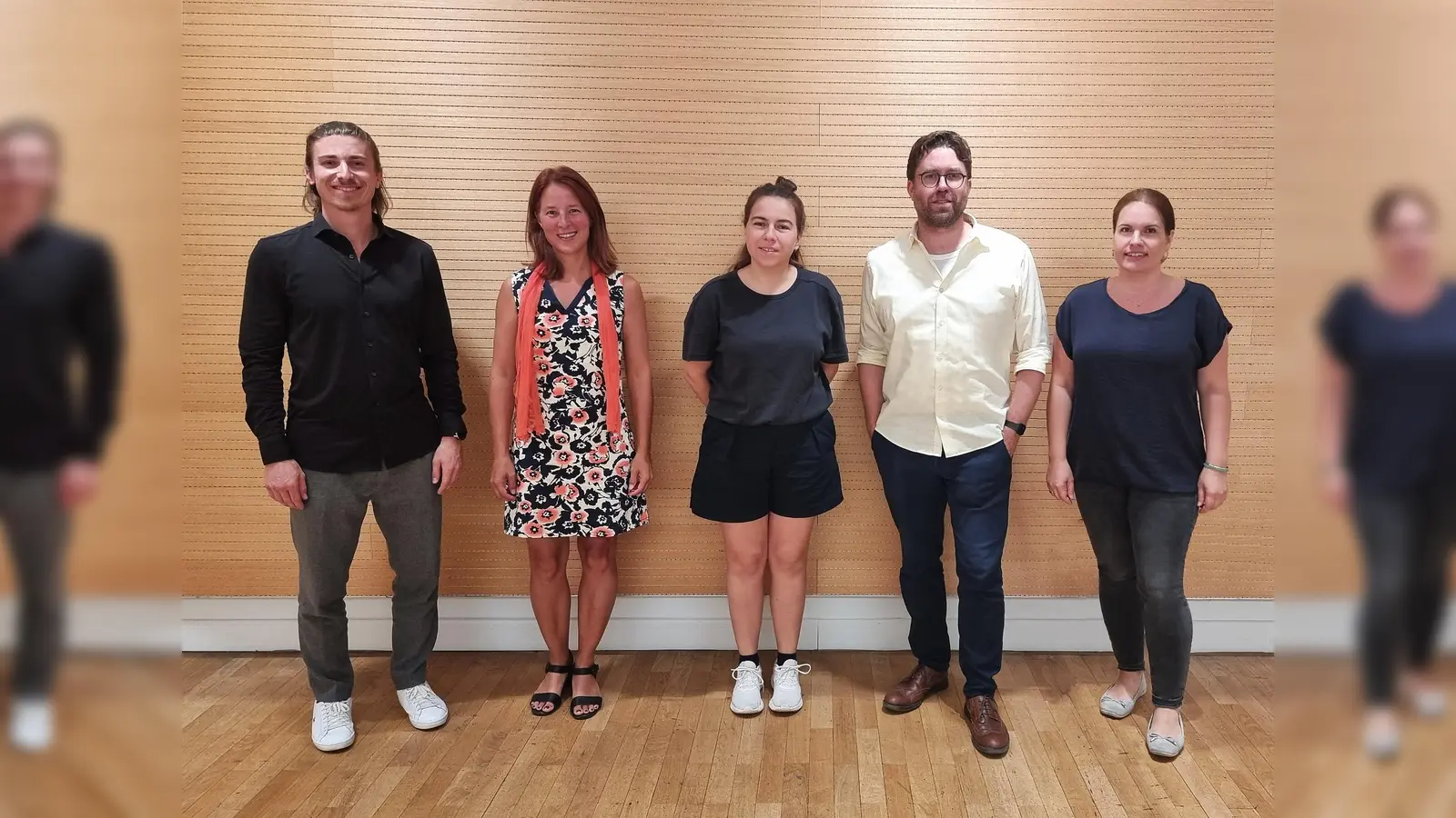 Der neue Ortsvorstand der Grünen (von li): Florian Wenzel, Monika Witte, Johanna Dorr (Sprecherin), Martin Modlinger (Sprecher) und Simone Duling. (Nicht im Bild ist Tim Kremer.) (Foto: Grüne Dachau)