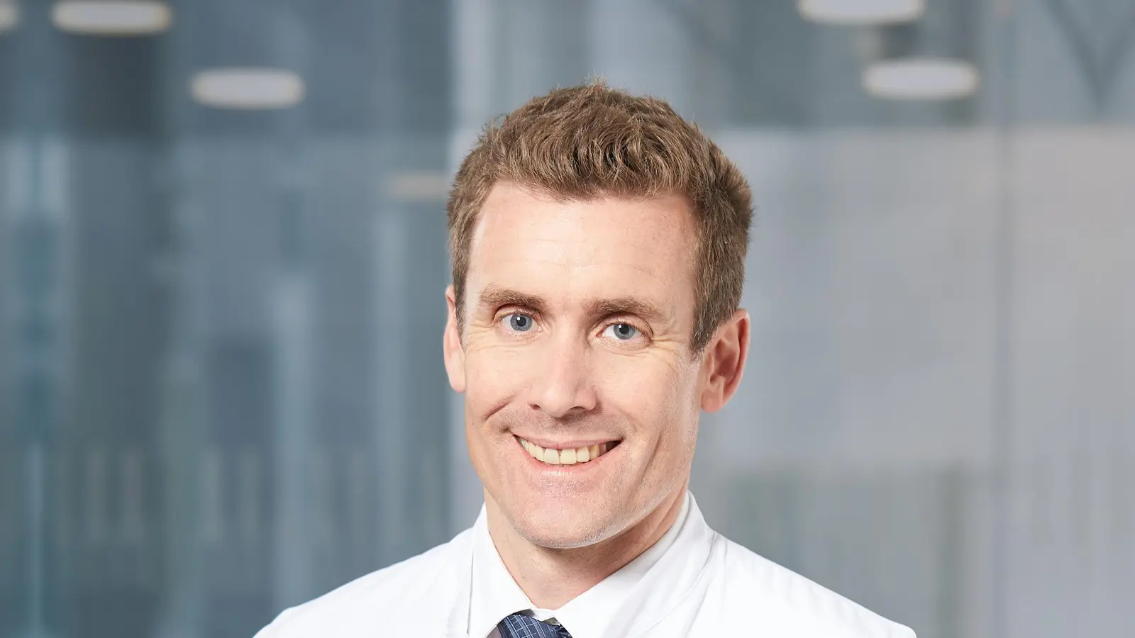 Assoz. Professor Dr. Martin Thaler, Chefarzt des Endoprothetikzentrums München West. (Foto: Helios / Andreas Köhler))