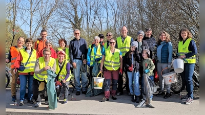 Die Dachauer Litter-Picker beim diesjährigen Rama Dama. (Foto: BUND Dachau)