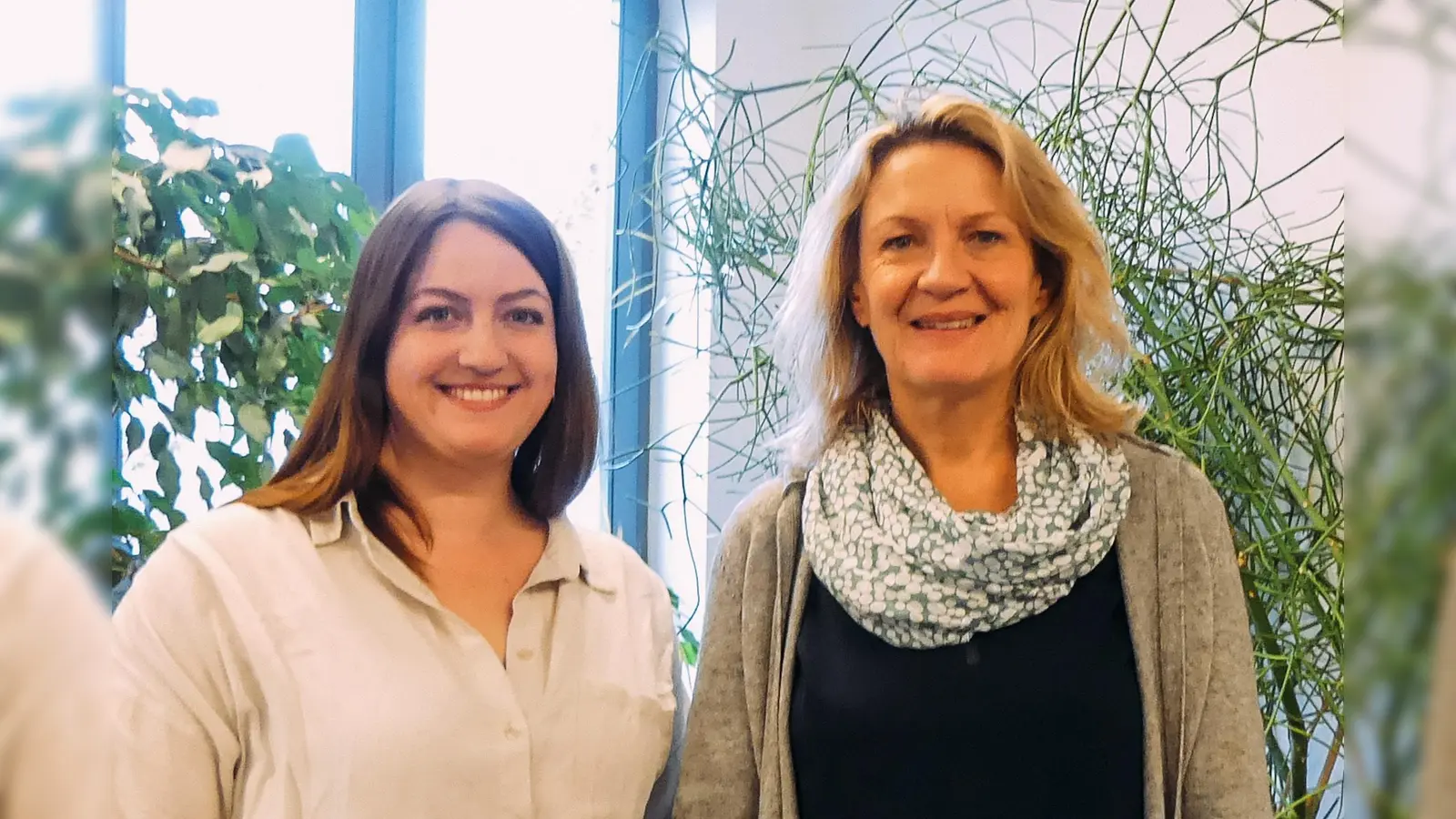 Das Team der Fachstelle Wohnen: Isabel Saltzis und Doris Mayr. (Foto: Caritas)