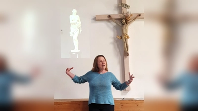 Dekanatsreferentin Susanne Deininger hielt den Vortrag beim Seniorentreff. (Foto: B. Haneke)