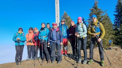 Strahlender Sonnenschein erwartete die Wandergruppe auf dem Sulzberg. (Foto: DAV Dachau)