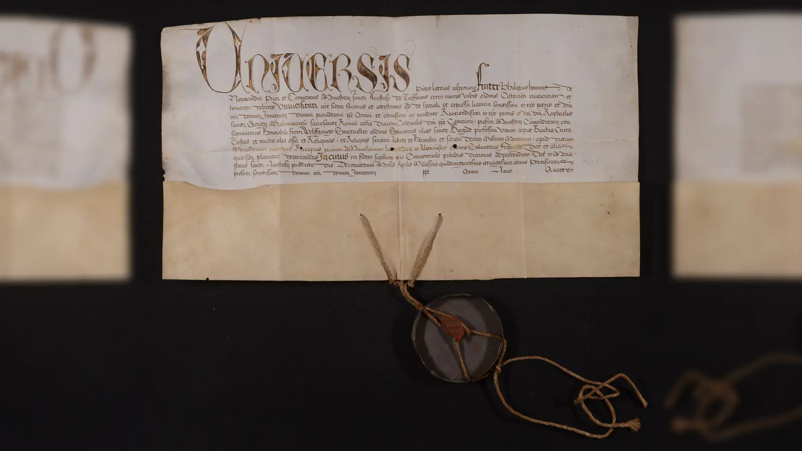 1488 ausgefertigt: Urkunde über die Schenkung von Reliquien durch das römische Zisterzienserkloster Tre Fontane an das Kloster Altomünster. (Foto: Archiv und Bibliothek des Erzbistums München und Freising)