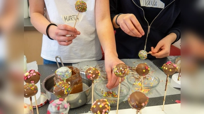 Bei den Projekttagen wurde auch leckere Schokolade hergestellt. (Foto: KJR / Julia Janisch)