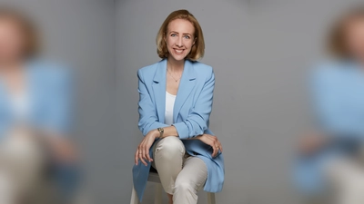 Bezirksrätin Stephanie Burgmaier beschließt den Tag um 16.45 Uhr mit dem Pop-up-Chor. (Foto: CSU)