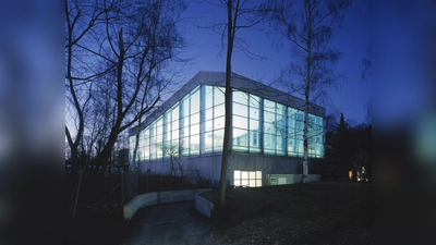 Das Hallenbad kann nach Zustimmung des Werkausschusses doch über den Winter öffnen. (Foto: Stadtwerke Dachau)