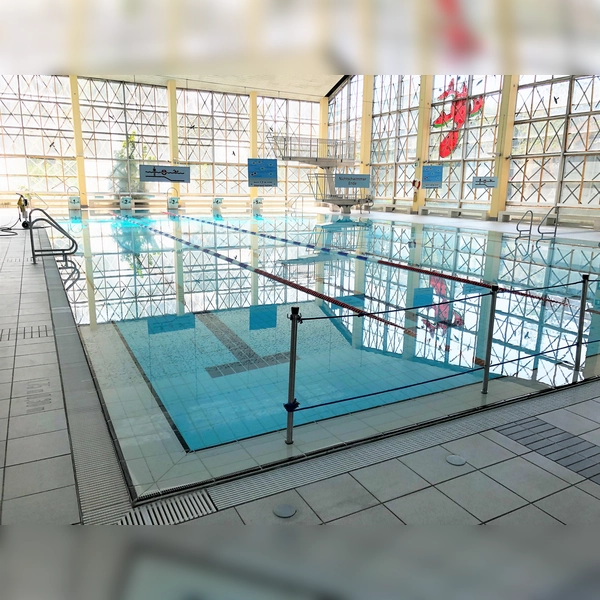 Ab sofort kann man im Dachauer Hallenbad wieder bei 28 Grad schwimmen. (Foto: Stadtwerke Dachau)