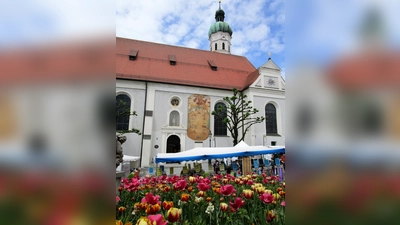 Bei hoffentlich strahlendem Sonnenschein kann man am 21. Mai in der Altstadt über den Markt bummeln. (Foto: AW)