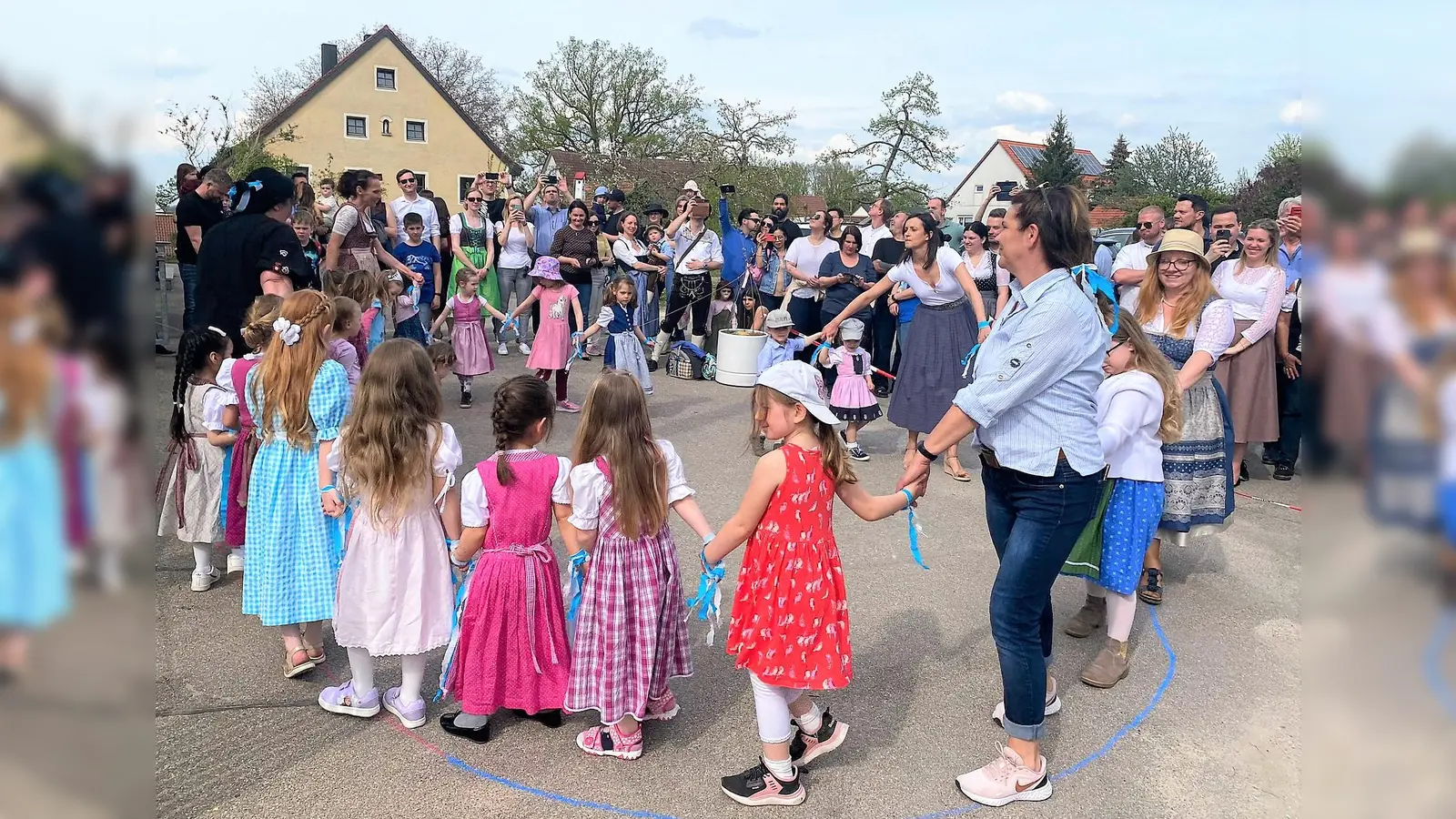Das Fest war ein voller Erfolg und wurde sowohl von Kindern als auch Eltern sehr gelobt.  (Foto: Montessori Kinderhaus Arnbach)
