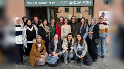 Die Moderatorinnen reisten aus dem Landkreis Dachau, Fürstenfeldbruck, Pfaffenhofen sowie aus Garching an. (Foto: Elterntalk Dachau)