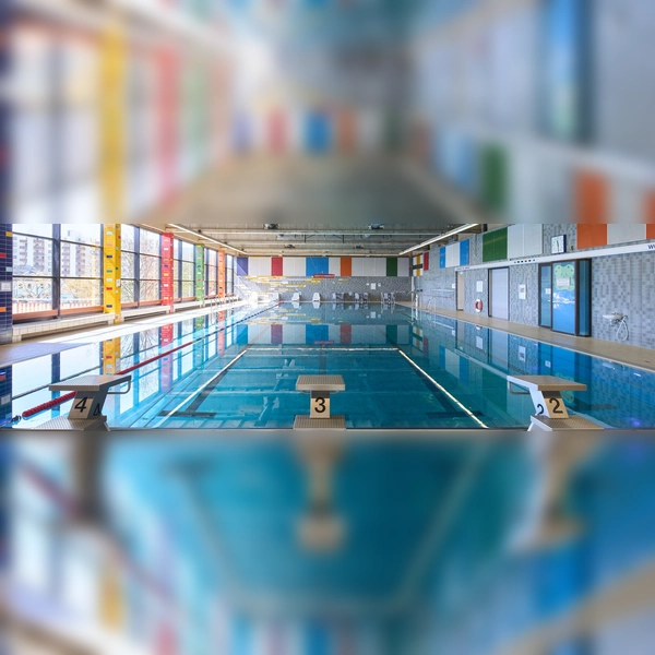 Das Karlsfelder Hallenbad wird vorübergehend geschlossen wegen statischer Probleme. (Foto: www.karlsfeld.de)