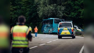 Der Bus, in dem die Schulklassen unterwegs waren. (Foto: Kreisbrandinspektion Dachau)