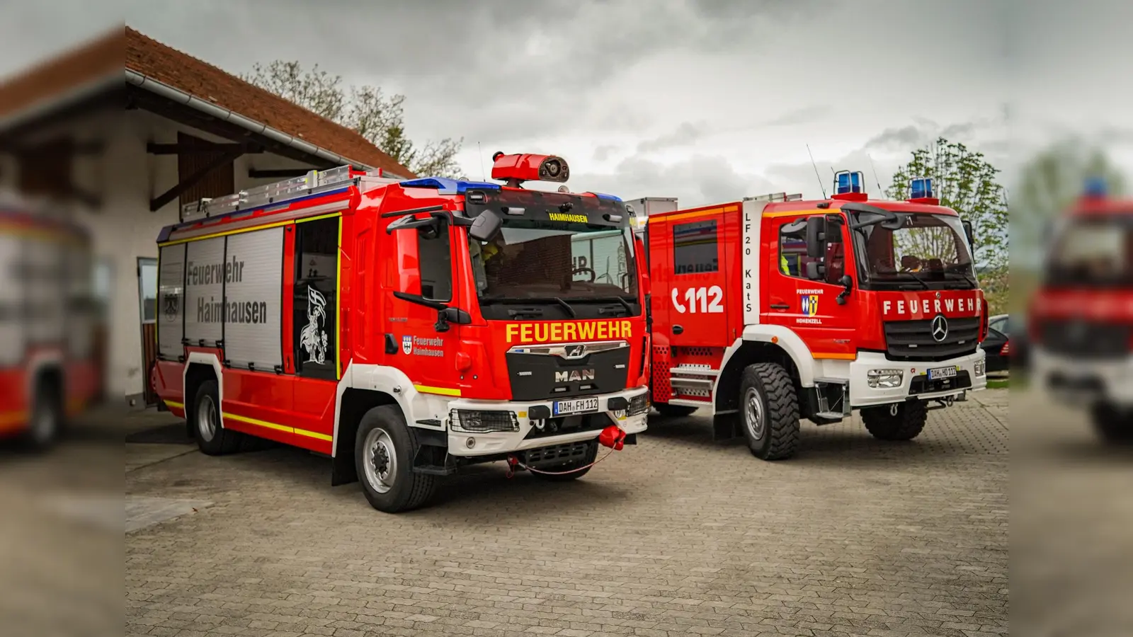 Zur Verbandsversammlung der Kreisbrandinspektion und des Kreisfeuerwehrverbands Dachau waren die Landkreisfeuerwehren mit ihren Fahrzeugen dabei. (Foto: Kreisbrandinspektion Dachau)