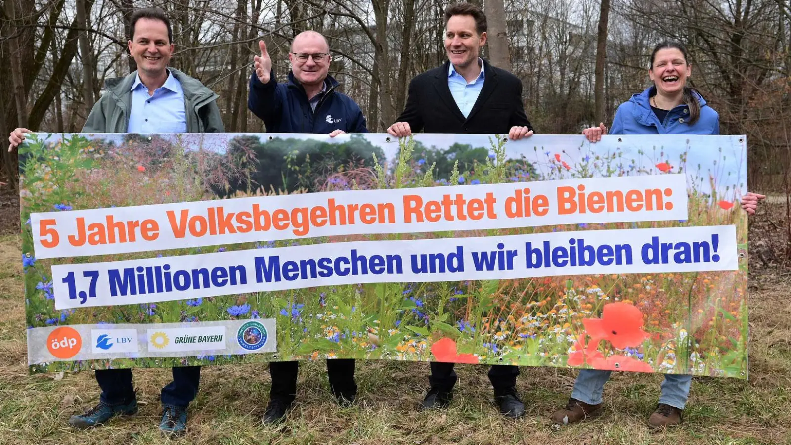 Der Trägerkreis des Volksbegehrens (von links): Claus Obermeier, Dr. Norbert Schäffer, Ludwig Hartmann und Agnes Becker. (Foto: LBV)