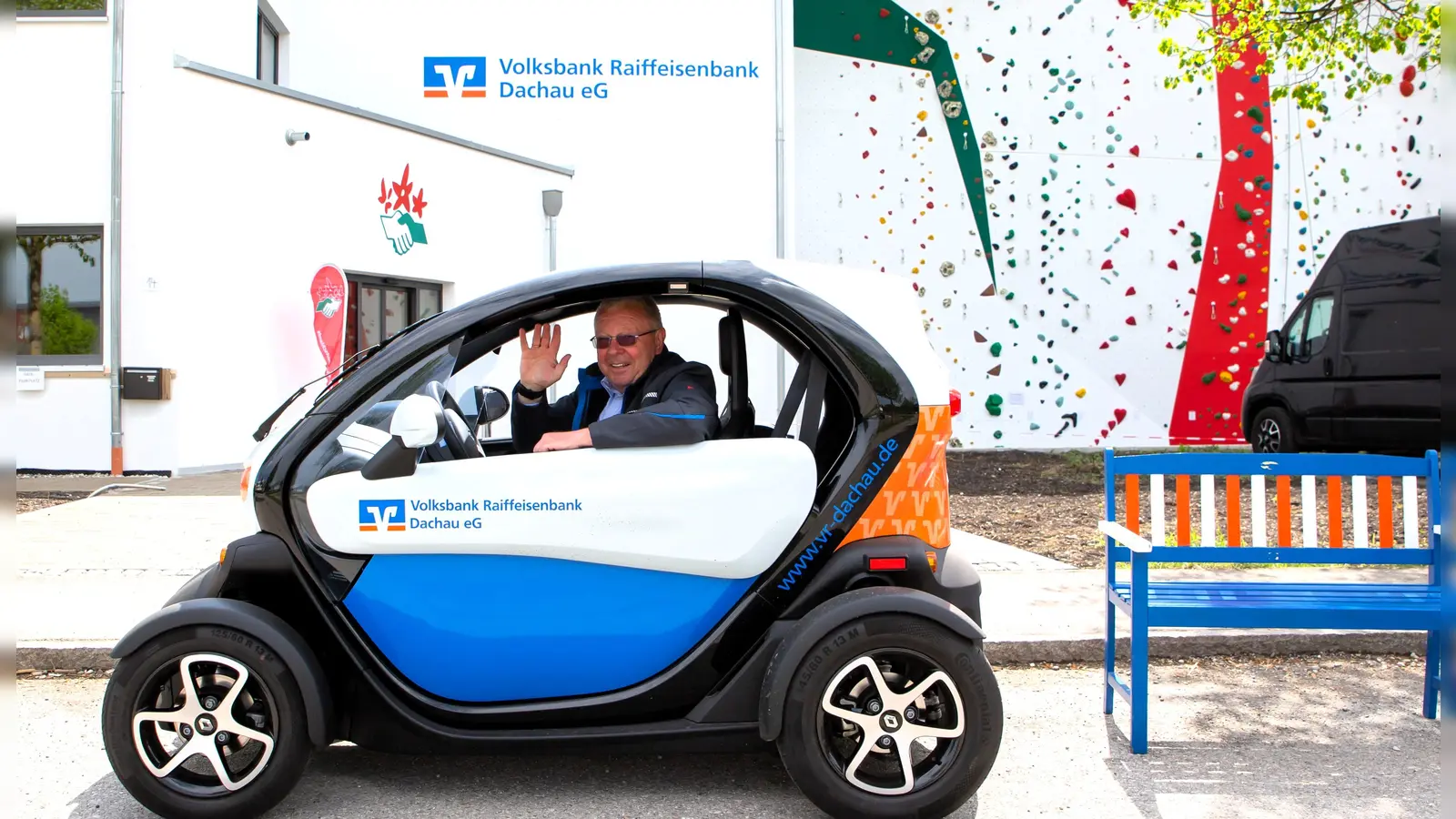 Thomas Höbel auf dem Weg in den wohlverdienten Ruhestand. (Foto: VR-Bank)