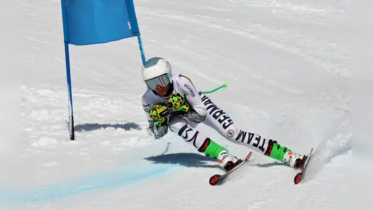 David Baltes (U16m) holte sich die Tagesbestzeit im Riesenslalom. (Foto: GSC Dachau)