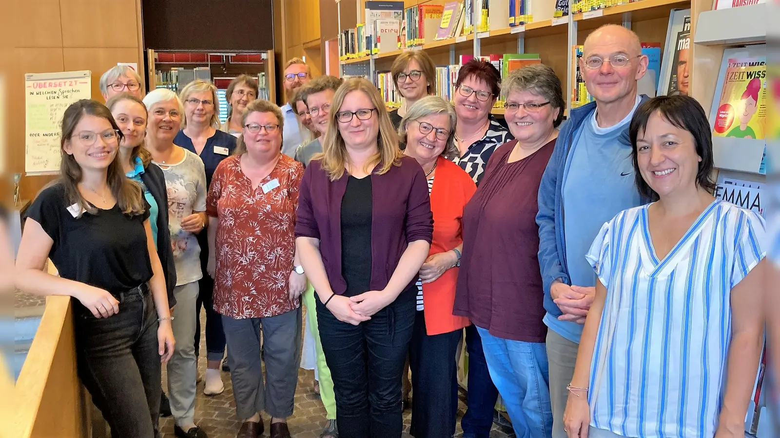 Kollegialer Austausch in der Stadtbücherei Dachau. (Foto: Stadtbücherei Dachau)