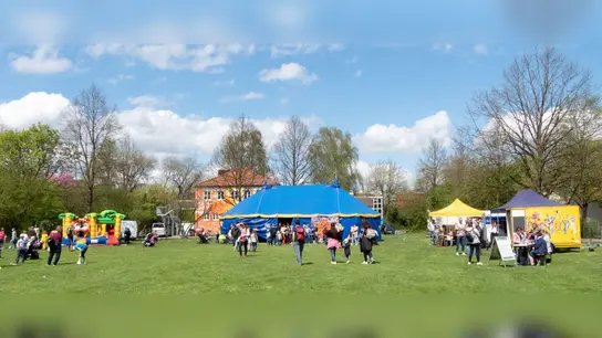 Die Dachauer Sommerspielaktion startete mit einem Kinderfest. (Foto: DAKS )