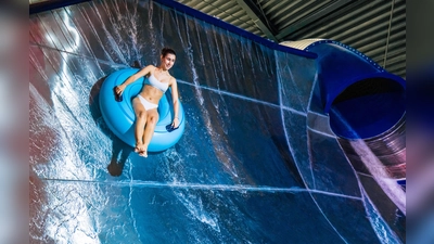 Neue Indoor-Rutsche Big Bang sorgt für den Adrenalinkick. (Foto: Therme Erding)