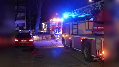 Zum Einsatz bei einem Brand in der Pollnstraße. (Foto: FFW Dachau)