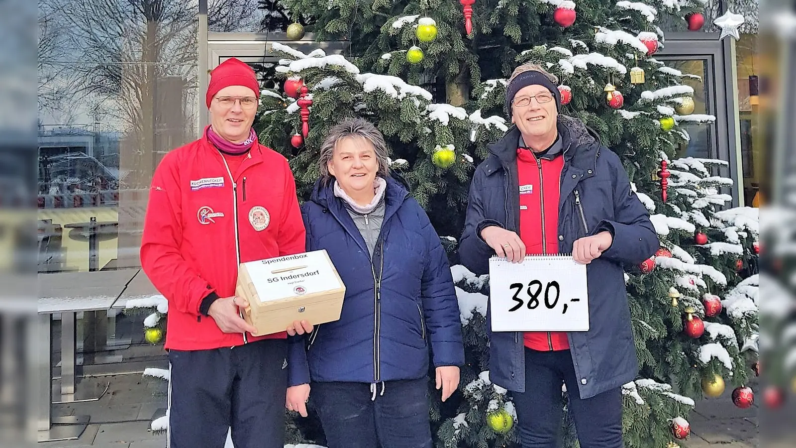 380 Euro waren beim Adventslauf der SGI zusammen gekommen. (Foto: SGI)