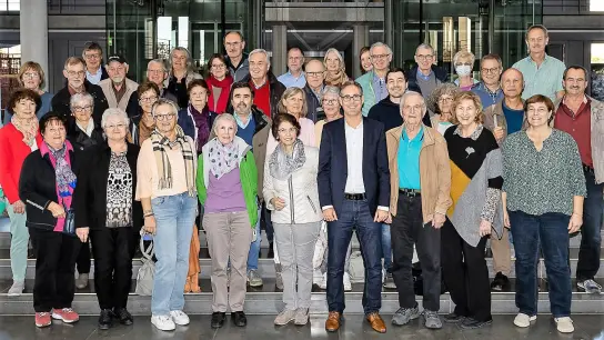 Besuchergruppe aus Dachau und Fürstenfeldbruck von Michael Schrodi im Deutschen Bundestag. (Foto: Daniel Rudolph)