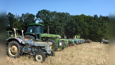 Über 100 Oldtimer-Traktoren trafen sich wieder auf dem Kreithof. (Foto: privat)