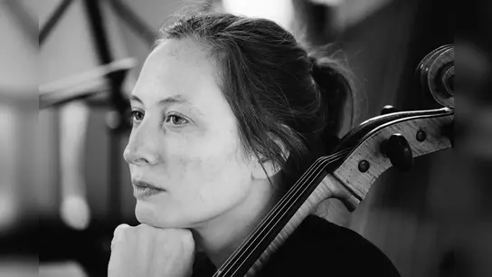 Solistin Anikó Zeke (Foto: Daniel Grossmann / Jewish Chamber Orchestra Munich)