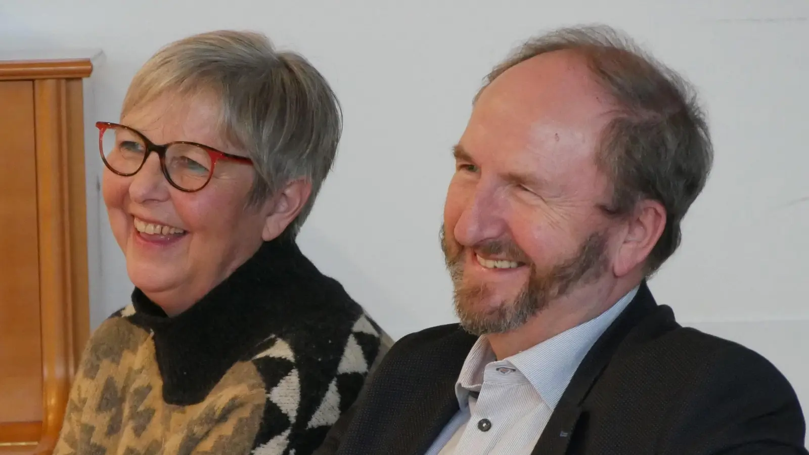 Annerose Stanglmayr vom Dachauer Forum und Clemens Knoll von der Katholischen Erwachsenenbildung München und Freising veranstalteten den Pädagogischen Fachtag. (Foto: Dachauer Forum e.V.)