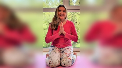 Moni Mayer lädt ein: Yoga zu Gunsten bedürftiger Senioren. (Foto: privat)
