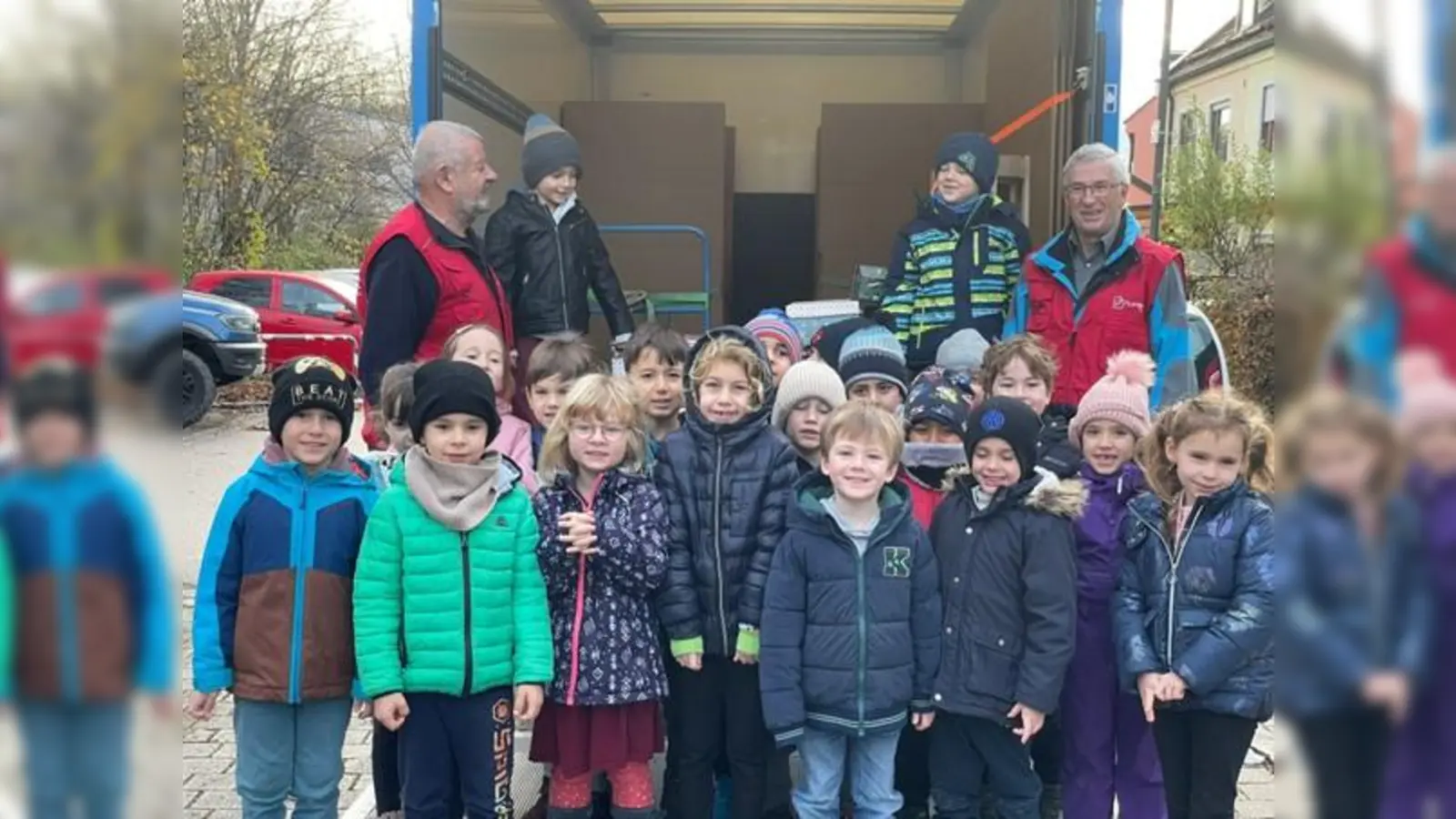 Viele fleißige Kinder aus dem Spatzennest packten Weihnachtsgeschenke für Kinder in Osteuropa. (Foto: privat)