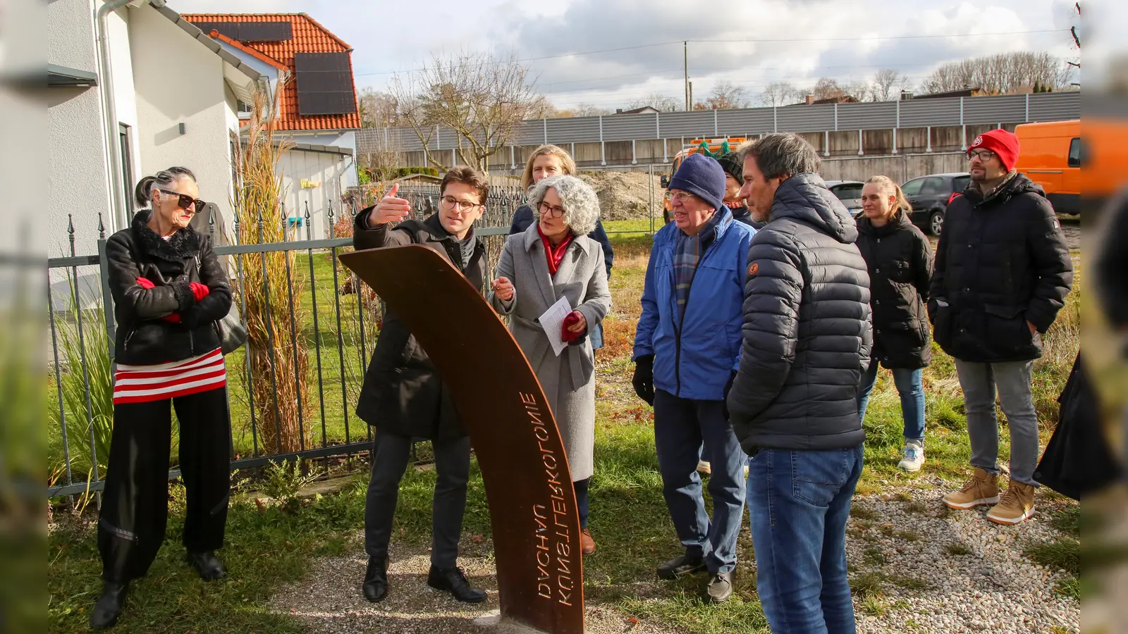 OB Florian Hartmann eröffnete den Künstlerweg. (Foto: Stadt Dachau)