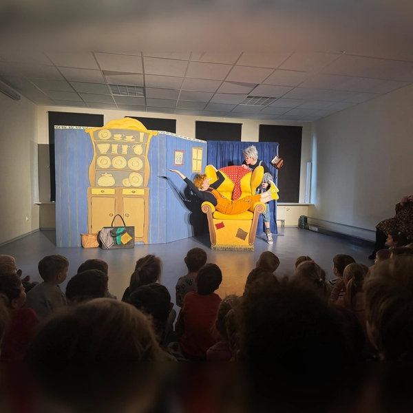 Im BRK-Integrationskindergarten „Regenbogen“ wurde das Theaterstück „Irgendwie Anders“ aufgeführt. (Foto: BRK Dachau)